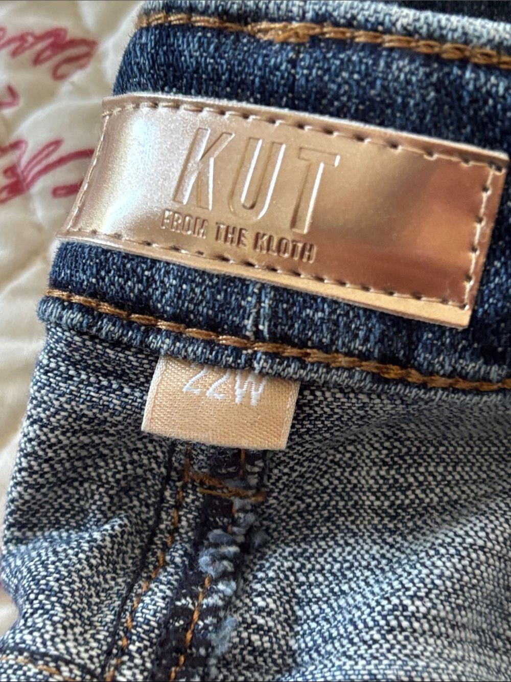 Kut from Kloth Size 22W Women’s Stevie Jeans with front seam detail in mid-blue - Picture 3 of 8
